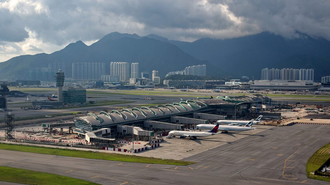 HONG KONG AIRPORT MIDFIELD CONCOURSE - EXTERIOR